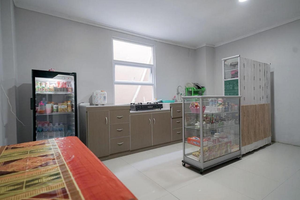 Urbanview Bari Syariah By Reddoorz Hotel 3*