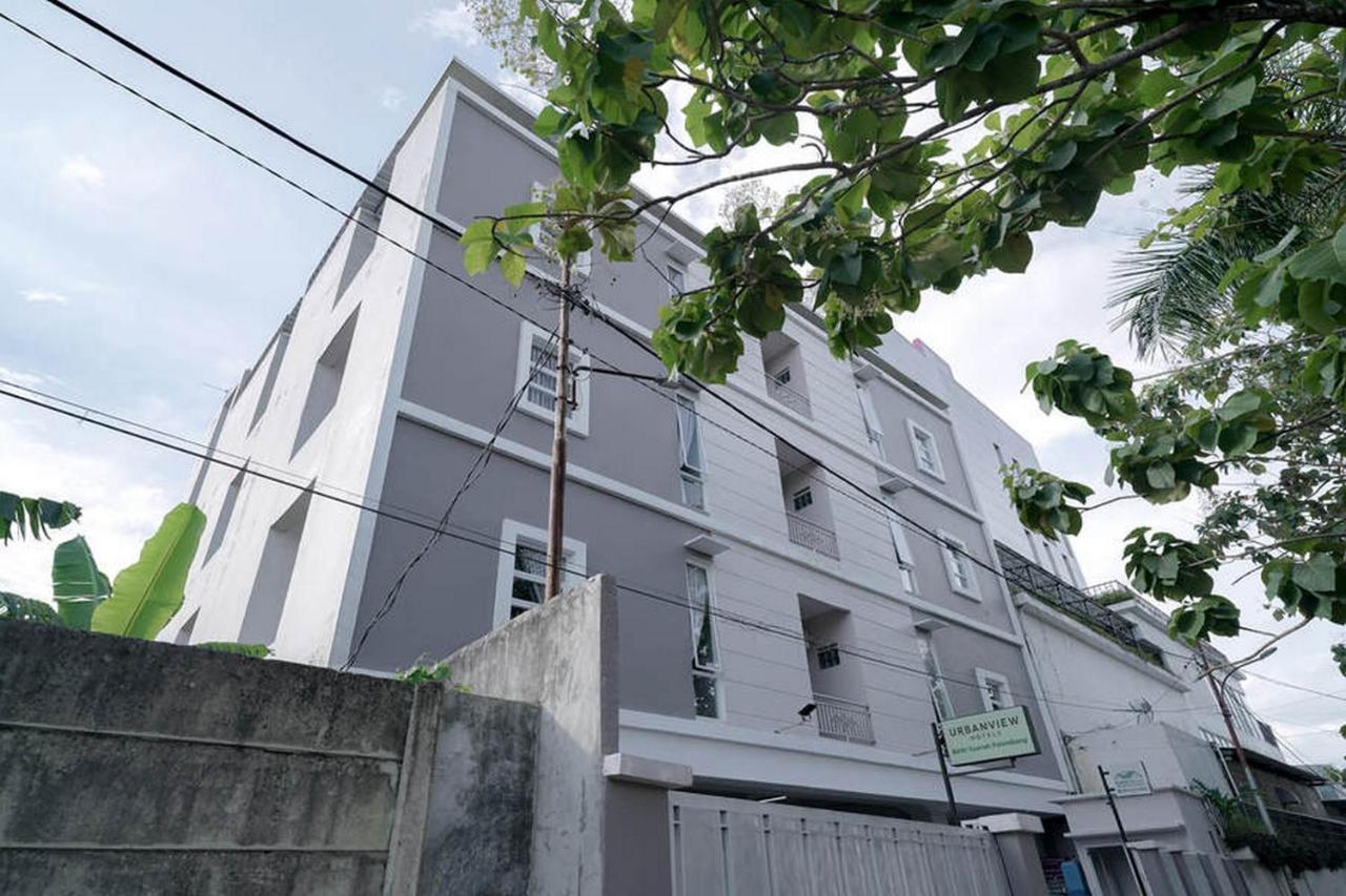 Urbanview Bari Syariah By Reddoorz Hotel 3*